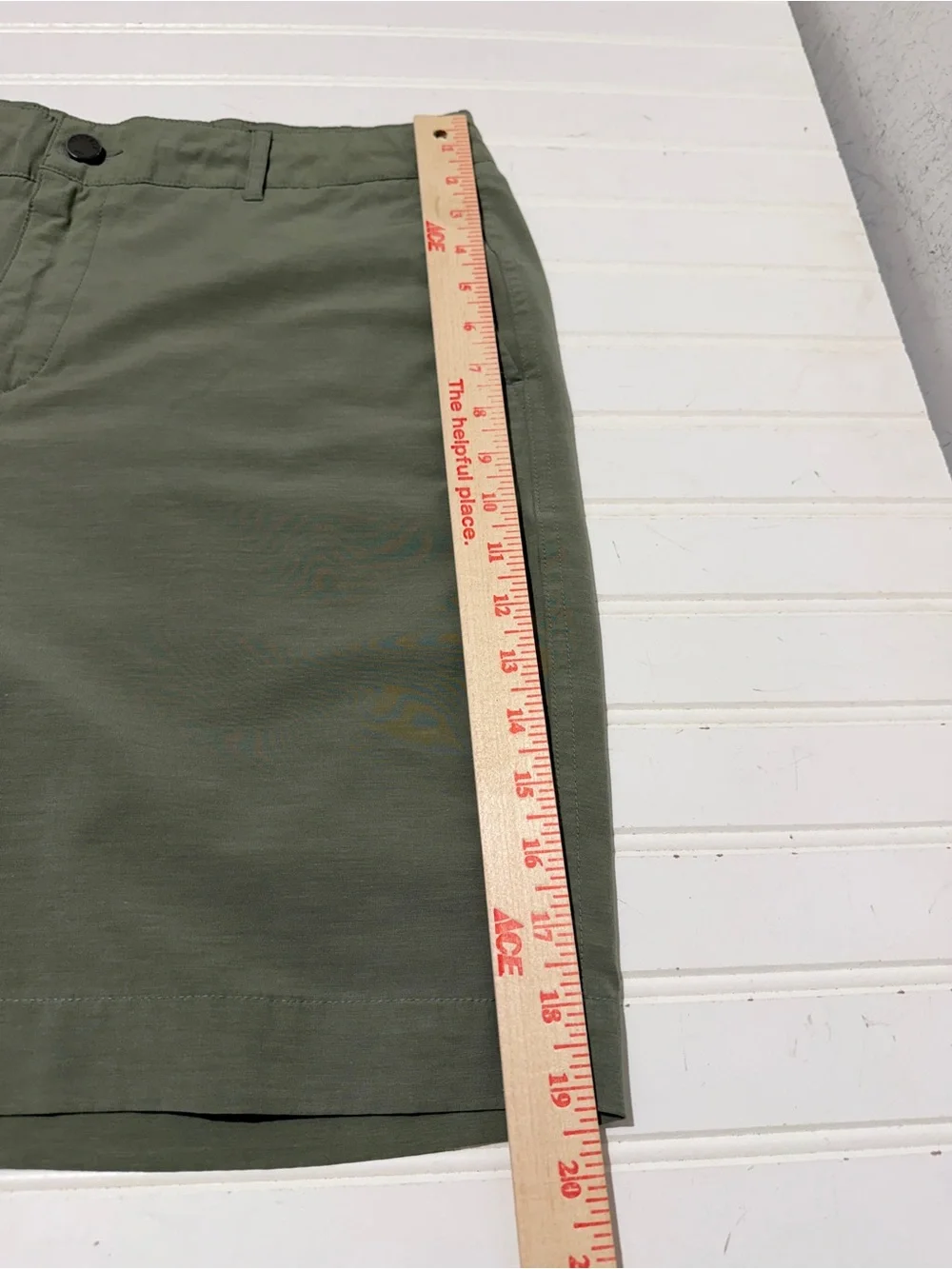 Faherty Brand All Day Hybrid Shorts Olive Green Size Medium